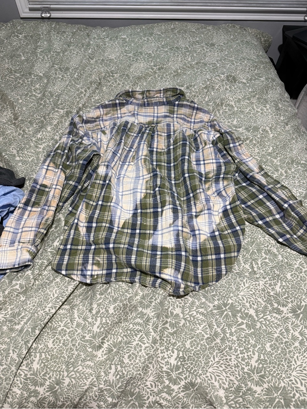 Franklin Flannels - Picture 3 of 3